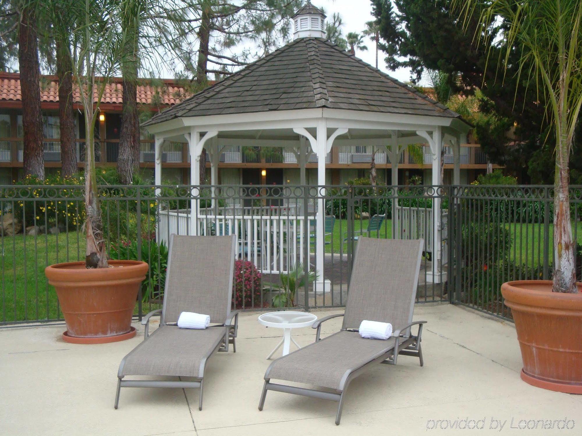 Palm Garden Thousand Oaks